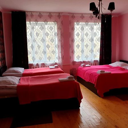 Red Stone Guest House كازباجي المظهر الخارجي الصورة